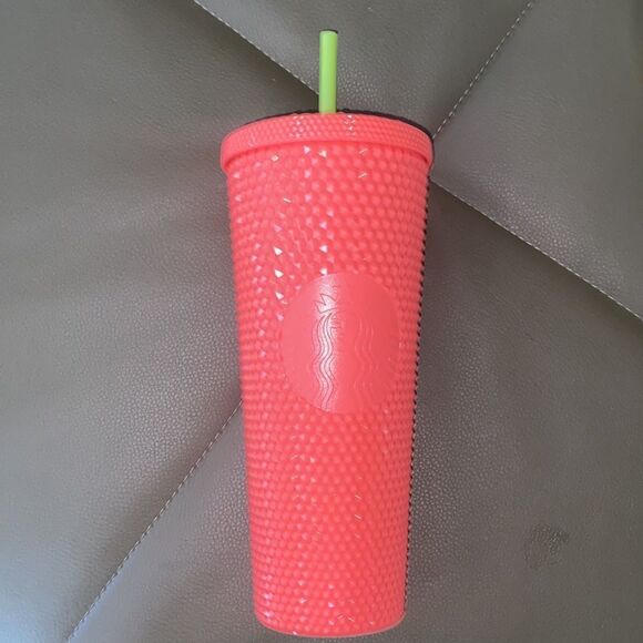 RARE 2022 Starbucks ⭐️ Dragonfruit Bling Cup! - Picture 7 of 8